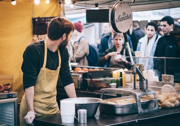 Comprendre le marché pour créer ou reprendre une entreprise en toute confiance grâce à MECE