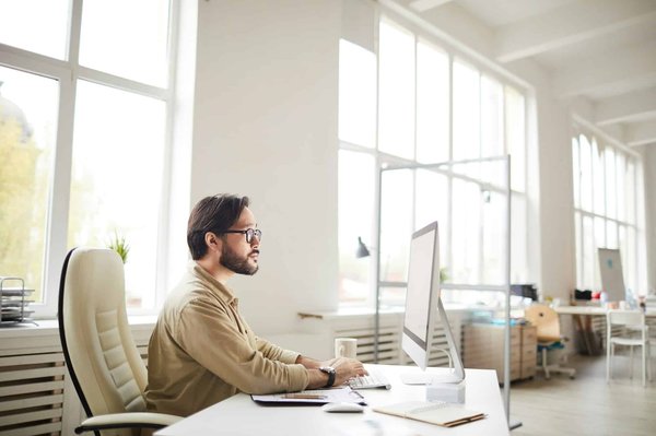 Les étapes clés pour réussir en tant que consultant SEO